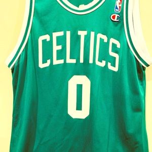 Vintage Boston Celtics Jersey, Montross
